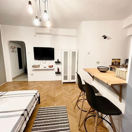 Old Town Central Studio 23 Bucureşti Ngoại thất bức ảnh