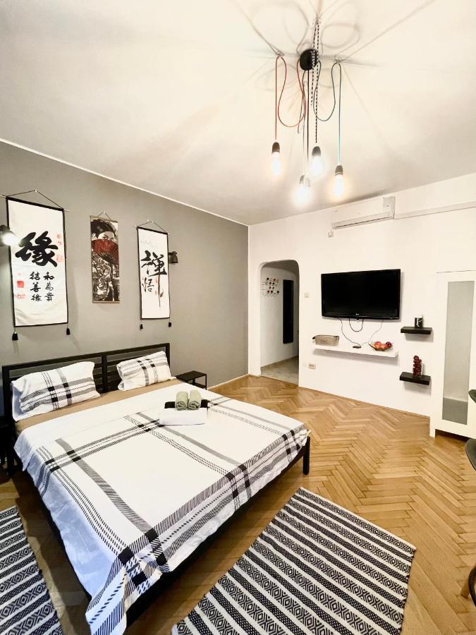 Old Town Central Studio 23 Bucureşti Ngoại thất bức ảnh